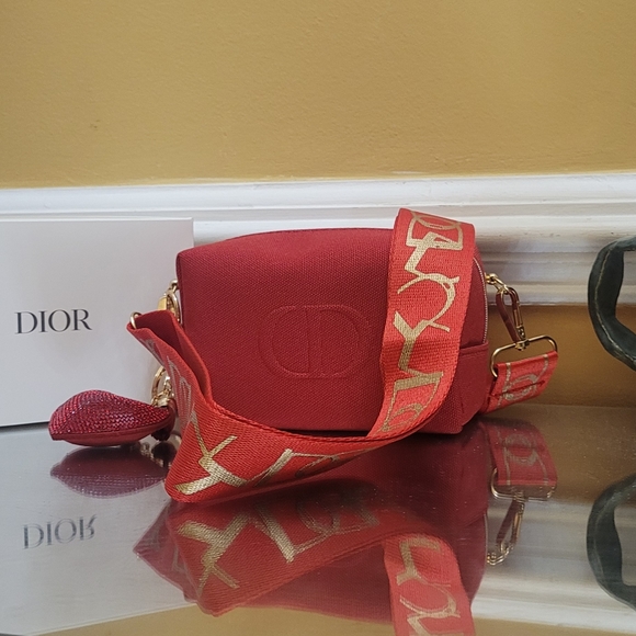 Dior - Picture 11 of 15